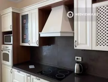 3-комнатная квартира, этаж 17 из 37, 130 м²