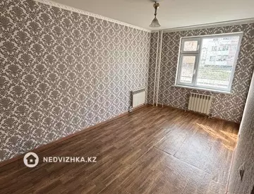 3-комнатная квартира, этаж 1 из 5, 75 м²