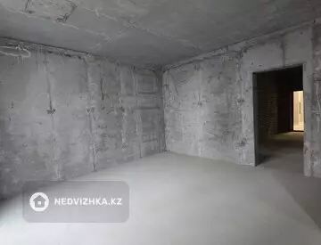 3-комнатная квартира, этаж 6 из 12, 103 м²