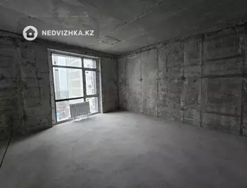 3-комнатная квартира, этаж 6 из 12, 103 м²