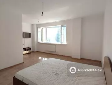 2-комнатная квартира, этаж 12 из 17, 43 м²