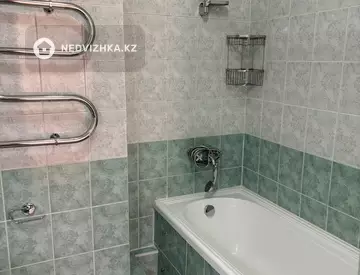 2-комнатная квартира, этаж 11 из 14, 71 м², На длительный срок
