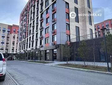 1-комнатная квартира, этаж 2 из 9, 40 м², На длительный срок