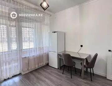 1-комнатная квартира, этаж 2 из 9, 40 м², На длительный срок
