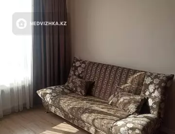 2-комнатная квартира, этаж 7 из 12, 40 м², На длительный срок