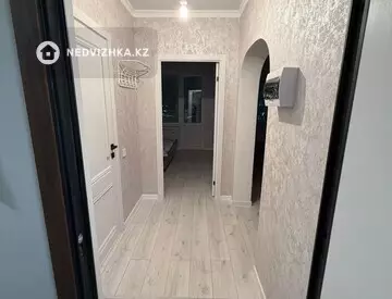 2-комнатная квартира, этаж 2 из 2, 41 м², На длительный срок