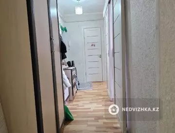 2-комнатная квартира, этаж 2 из 5, 48 м²