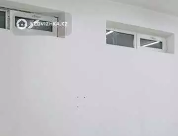 1-комнатная квартира, этаж 1 из 9, 40 м²