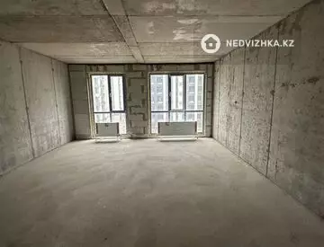 2-комнатная квартира, этаж 4 из 9, 40 м²