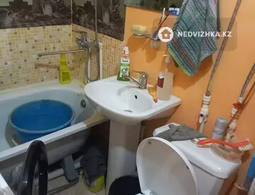 1-комнатная квартира, этаж 3 из 5, 33 м²