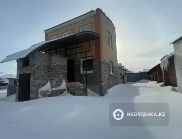 7-комнатный дом, 720 соток, 382 м²