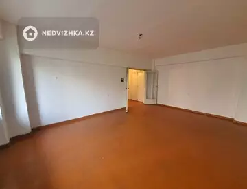 2-комнатная квартира, этаж 2 из 8, 72 м²