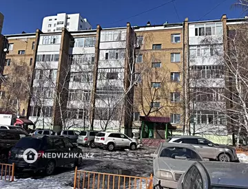 1-комнатная квартира, этаж 2 из 5, 38 м²
