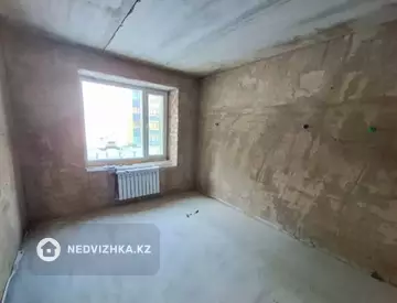 3-комнатная квартира, этаж 6 из 9, 80 м²