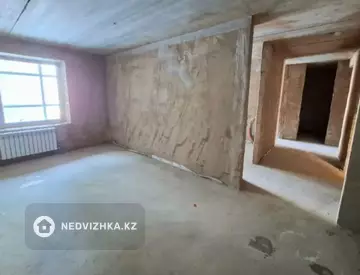 3-комнатная квартира, этаж 6 из 9, 80 м²