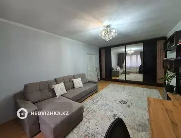 1-комнатная квартира, этаж 2 из 12, 49 м²
