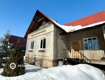 4-комнатный дом, 10 соток, 184 м²