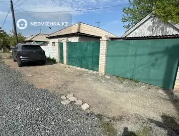 4-комнатный дом, 5 соток, 240 м²