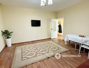 3-комнатная квартира, этаж 3 из 9, 77 м²