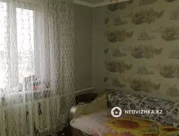 4-комнатная часть дома, 10 соток, 92 м²