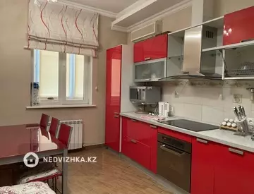 2-комнатная квартира, этаж 12 из 22, 72 м², На длительный срок
