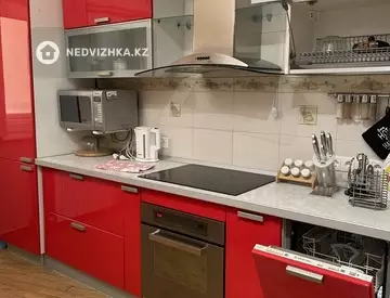 2-комнатная квартира, этаж 12 из 22, 72 м², На длительный срок