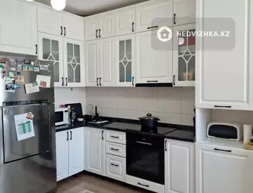 2-комнатная квартира, этаж 5 из 17, 67 м²