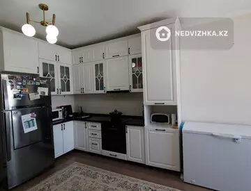 2-комнатная квартира, этаж 5 из 17, 67 м²