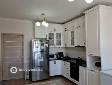 2-комнатная квартира, этаж 5 из 17, 67 м²