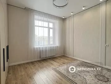 1-комнатная квартира, этаж 10 из 10, 38 м²