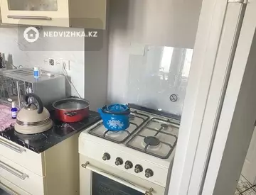 2-комнатная квартира, этаж 10 из 10, 41 м²