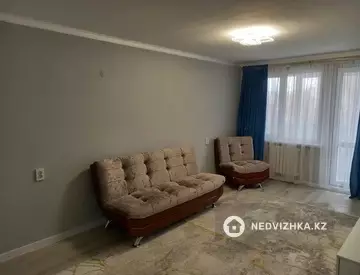 2-комнатная квартира, этаж 3 из 5, 45 м², На длительный срок