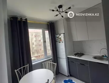 2-комнатная квартира, этаж 3 из 5, 45 м², На длительный срок