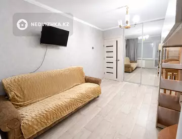 2-комнатная квартира, этаж 4 из 5, 48 м²