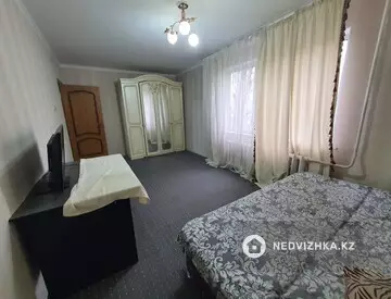 2-комнатная квартира, этаж 3 из 5, 43 м²