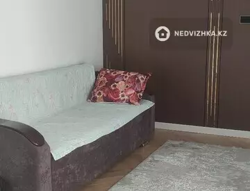 2-комнатная квартира, этаж 4 из 6, 56 м², На длительный срок