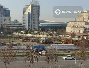 2-комнатная квартира, этаж 4 из 6, 56 м², На длительный срок