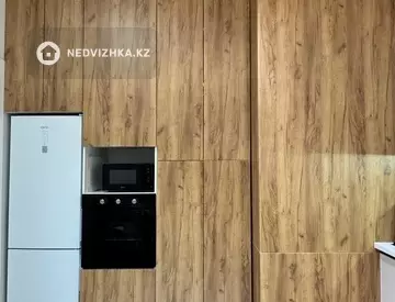 2-комнатная квартира, этаж 2 из 9, 75 м²