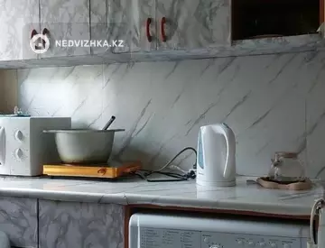 1-комнатная квартира, этаж 1 из 5, 42 м²