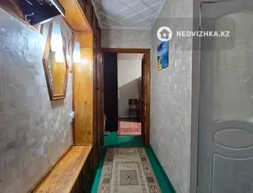 2-комнатная квартира, этаж 3 из 5, 43 м²