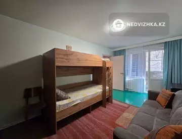 2-комнатная квартира, этаж 3 из 5, 43 м²