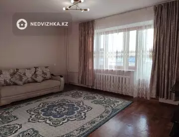 2-комнатная квартира, этаж 7 из 9, 70 м², На длительный срок