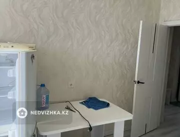 1-комнатная квартира, этаж 5 из 9, 38 м²