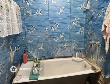 3-комнатная квартира, этаж 5 из 5, 63 м²