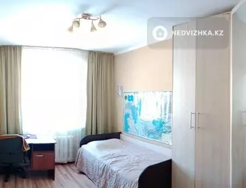 3-комнатная квартира, этаж 3 из 5, 63 м²