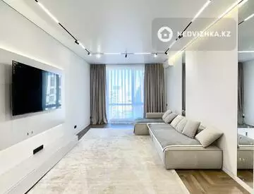 3-комнатная квартира, этаж 8 из 17, 112 м²