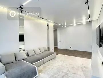 3-комнатная квартира, этаж 8 из 17, 112 м²