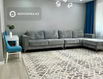 4-комнатная квартира, этаж 10 из 12, 136 м²