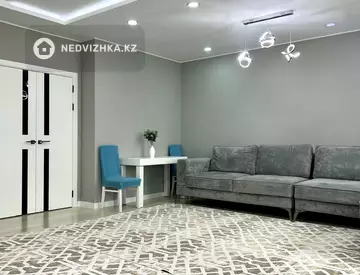 4-комнатная квартира, этаж 10 из 12, 136 м²