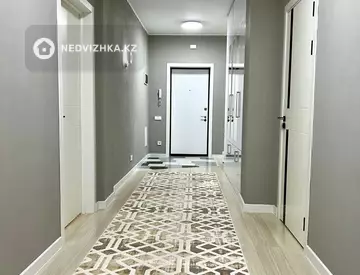 4-комнатная квартира, этаж 10 из 12, 136 м²